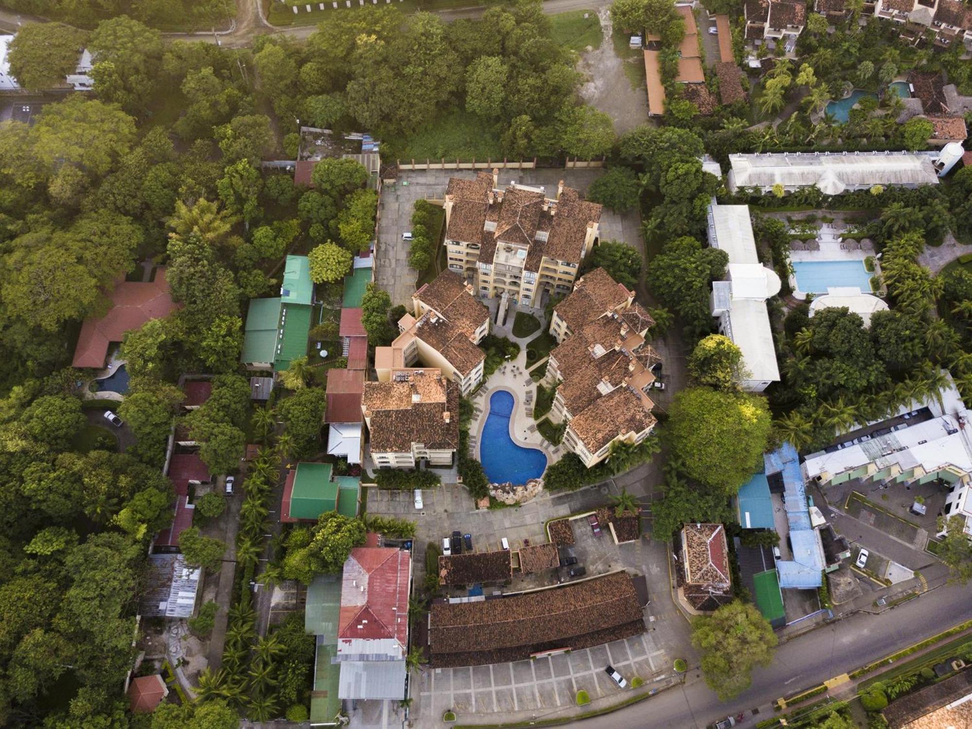 Sunrise 1- 3 Bedroom Poolside Condo Tamarindo Exterior photo